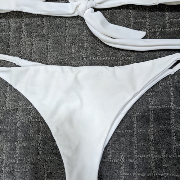 Salt and Coco bikini set - Picture 8 of 11